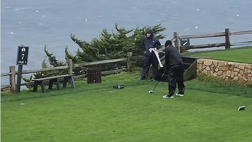 Golfer hits incredible shot in strong winds at one of WORLD'S GREAT PAR-3'S!
